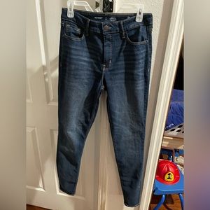 Old Navy rockstar, high waisted, skinny jeans.